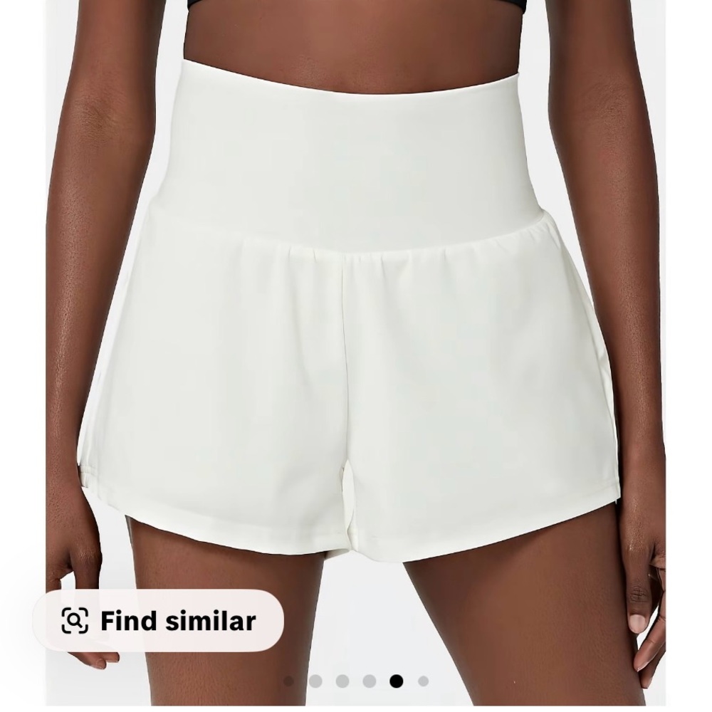 HALARA Women's White High-Waisted Shorts. 3” size Large. New with tags.